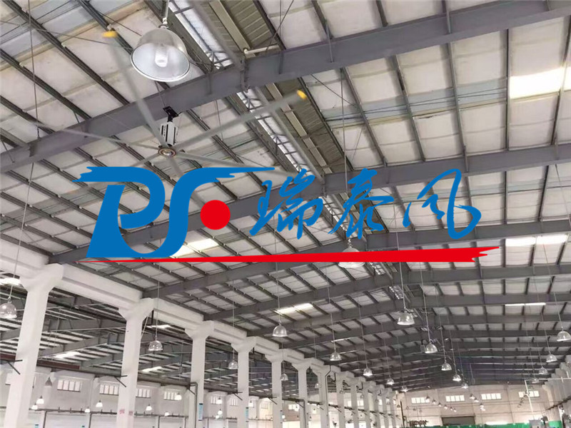 鋼結(jié)構(gòu)廠房通風降溫方案、大型工業(yè)風扇、物流倉儲大風扇、大吊扇、工業(yè)風扇、車間溫控設(shè)備、工業(yè)大吊扇、工業(yè)大風扇、工業(yè)節(jié)能風扇一站式服務(wù)及廠房車間通風降溫方案與廠房車間通風降溫設(shè)備