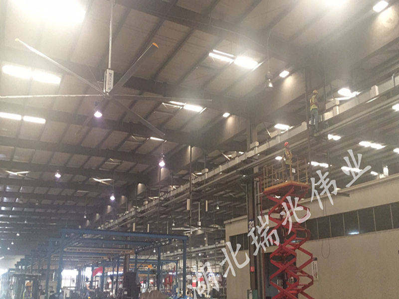 扇機(jī)組合、冷風(fēng)機(jī)、工業(yè)冷風(fēng)機(jī)、蒸發(fā)式冷風(fēng)機(jī)、潤(rùn)東方蒸發(fā)式冷風(fēng)機(jī)、湖北潤(rùn)東方蒸發(fā)式冷風(fēng)機(jī)、大風(fēng)扇、工業(yè)大風(fēng)扇、湖北工業(yè)大風(fēng)扇、瑞泰風(fēng)工業(yè)大風(fēng)扇、湖北瑞泰風(fēng)工業(yè)大風(fēng)扇、工業(yè)吊扇、工業(yè)大吊扇、降溫、廠房降溫、廠房通風(fēng)、湖北廠房降溫、湖北廠房通風(fēng)降溫、車間通風(fēng)、車間降溫、通風(fēng)降溫、車間通風(fēng)降溫、湖北車間降溫、湖北車間通風(fēng)降溫、工廠車間降溫