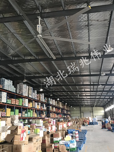 工業(yè)大風(fēng)扇，工業(yè)大吊扇，高大空間用工業(yè)大風(fēng)扇，物流倉(cāng)庫(kù)用工業(yè)大風(fēng)扇，鋼結(jié)構(gòu)廠房用工業(yè)大風(fēng)扇