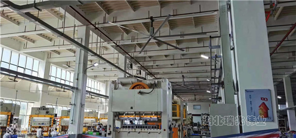 瑞泰風工業(yè)大風扇,工業(yè)大吊扇,瑞泰風大型工業(yè)風扇，廠房車間降溫通風設備,廠房車間降溫通風