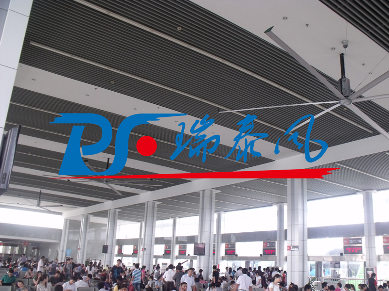 高大廠房車間通風降溫，瑞泰風工業(yè)大風扇，夏日防暑好搭檔！