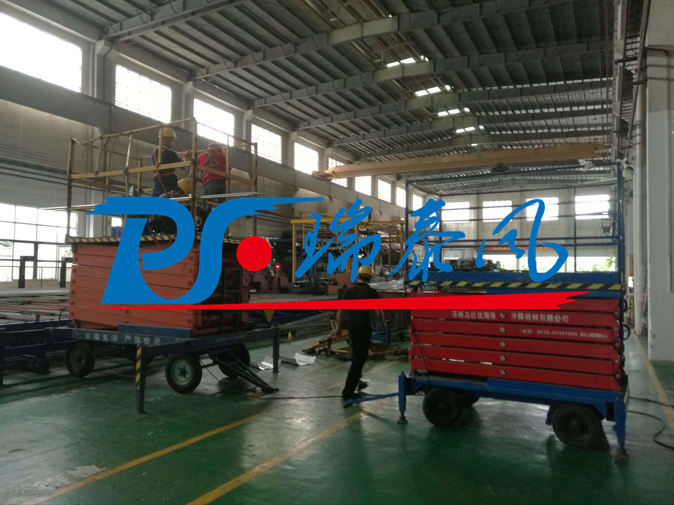 湖北瑞兆瑞泰風(fēng)工業(yè)吊扇-告別傳統(tǒng)廠房降溫通風(fēng)，引領(lǐng)未來科技新潮流！