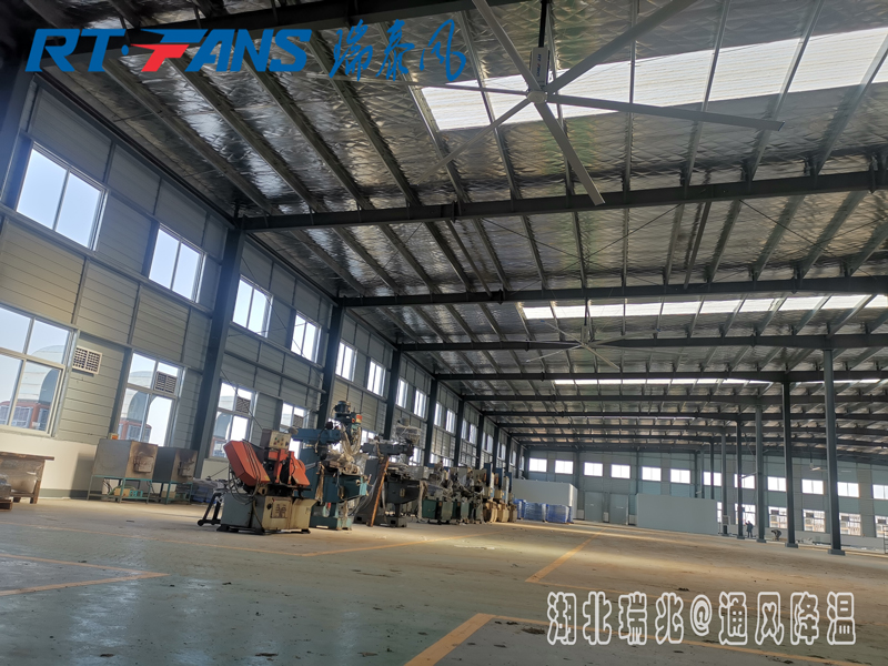 高大型鋼構(gòu)廠房通風(fēng)降溫很重要，不信你來(lái)看看